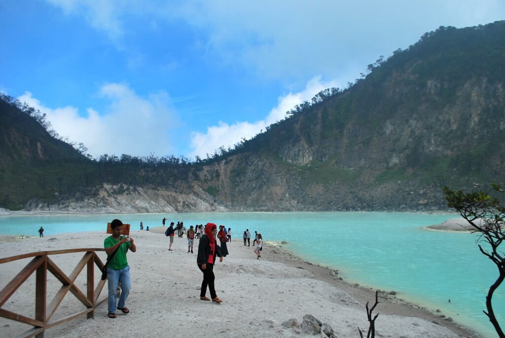 rekomendasi tempat wisata Jawa Barat