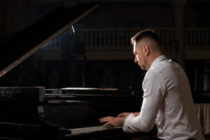 grand piano