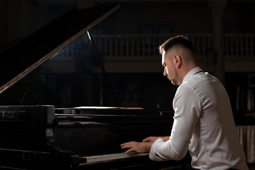 grand piano