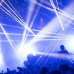 Club Malam: Hiburan Malam yang Penuh Musik dan Pengalaman Sosial